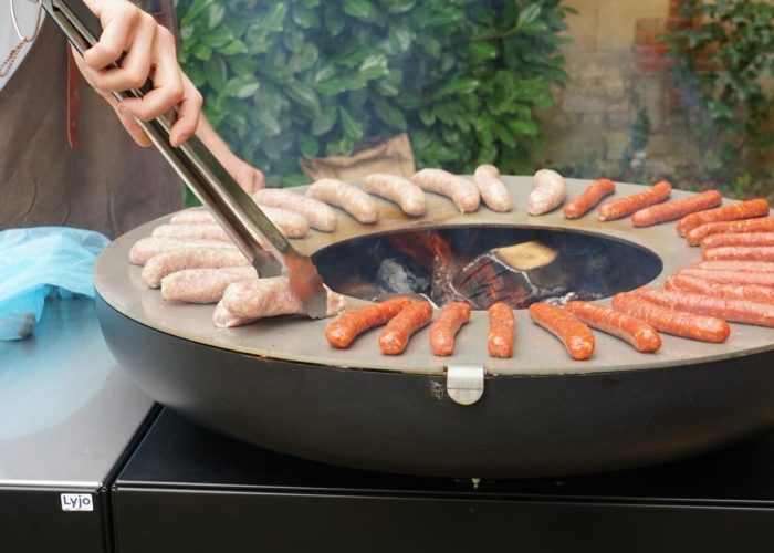 Projet LYJO brasero plancha saucisse cuisine extérieure - Studio LUBY